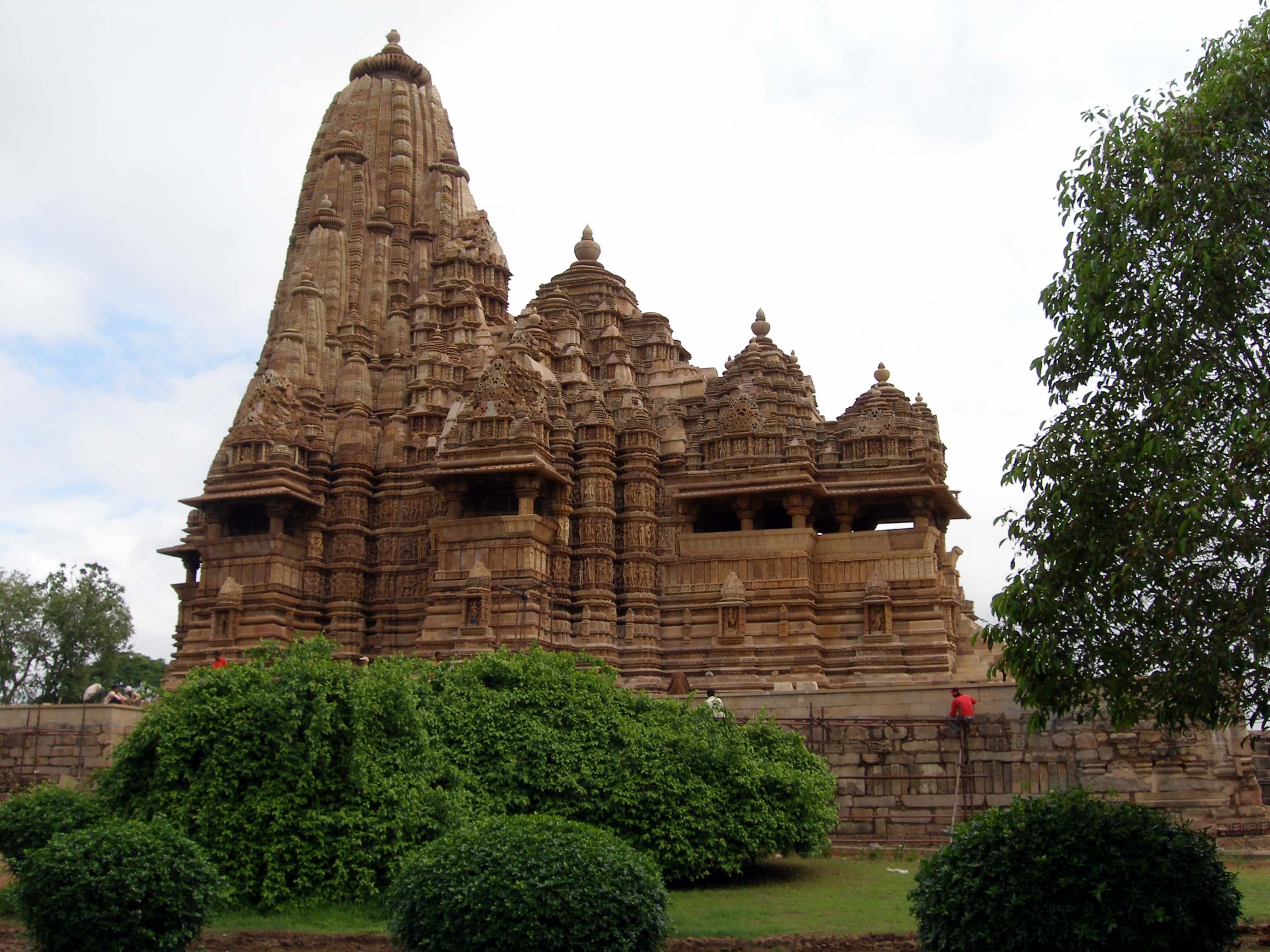 Khandariya temple at Khajuraho